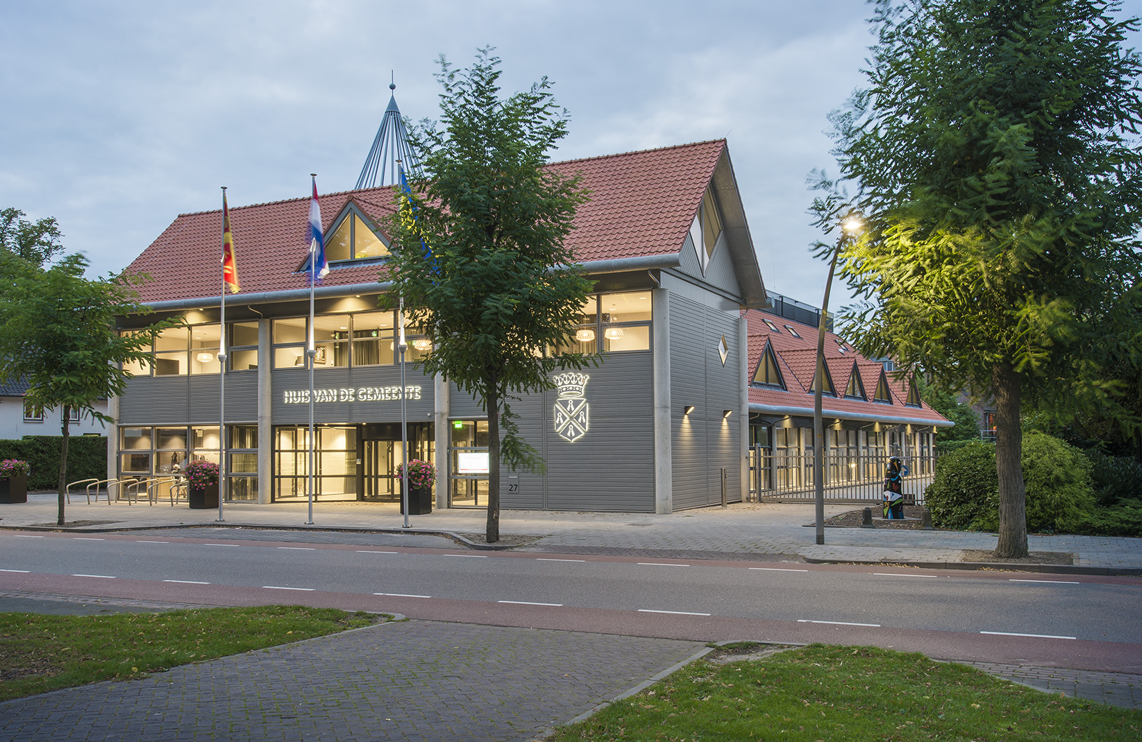 Gemeentekantoor Wijchen buiten